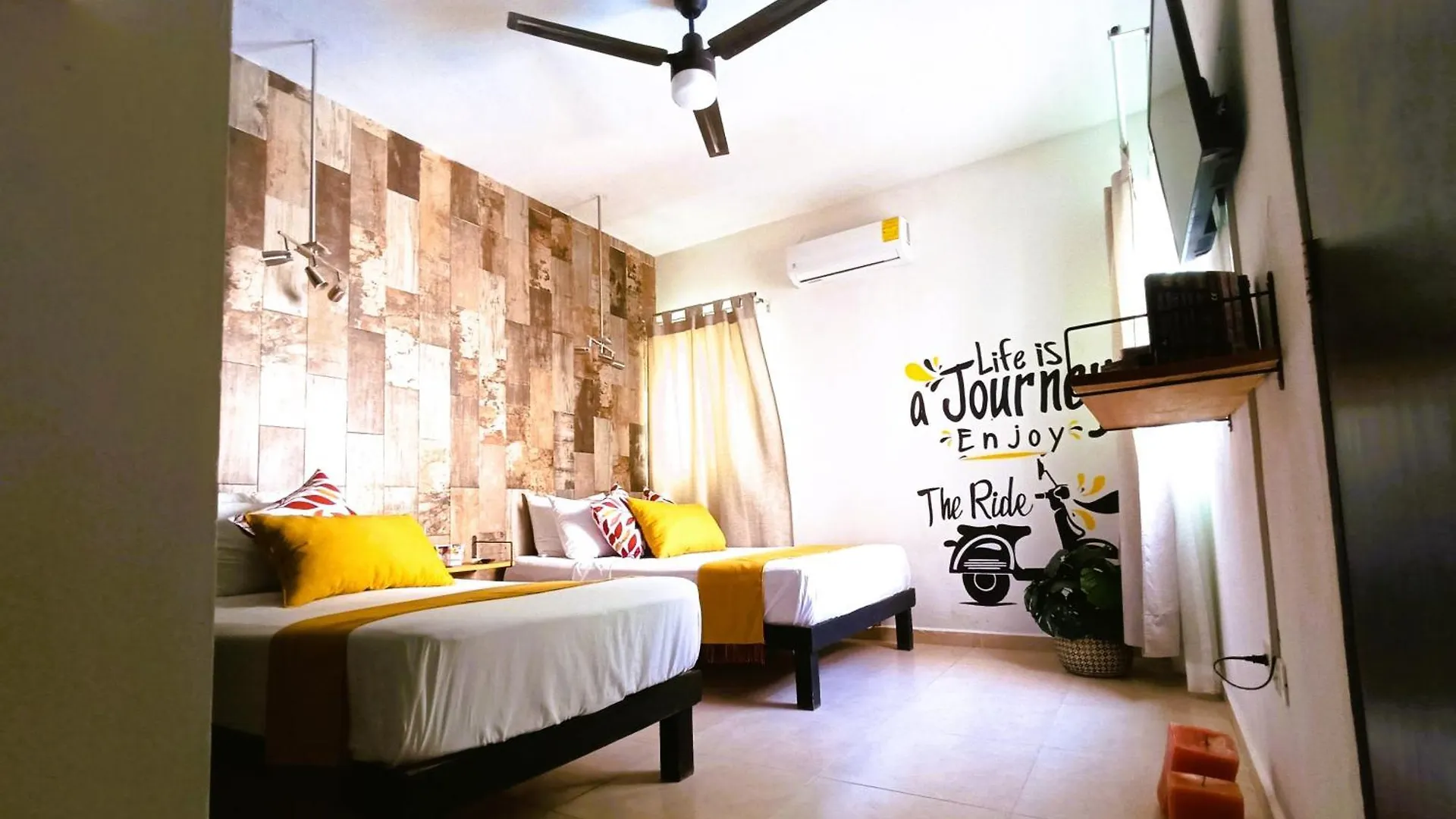 Acogedoras Habitaciones Con Alberca Y Cocina Privada contacts